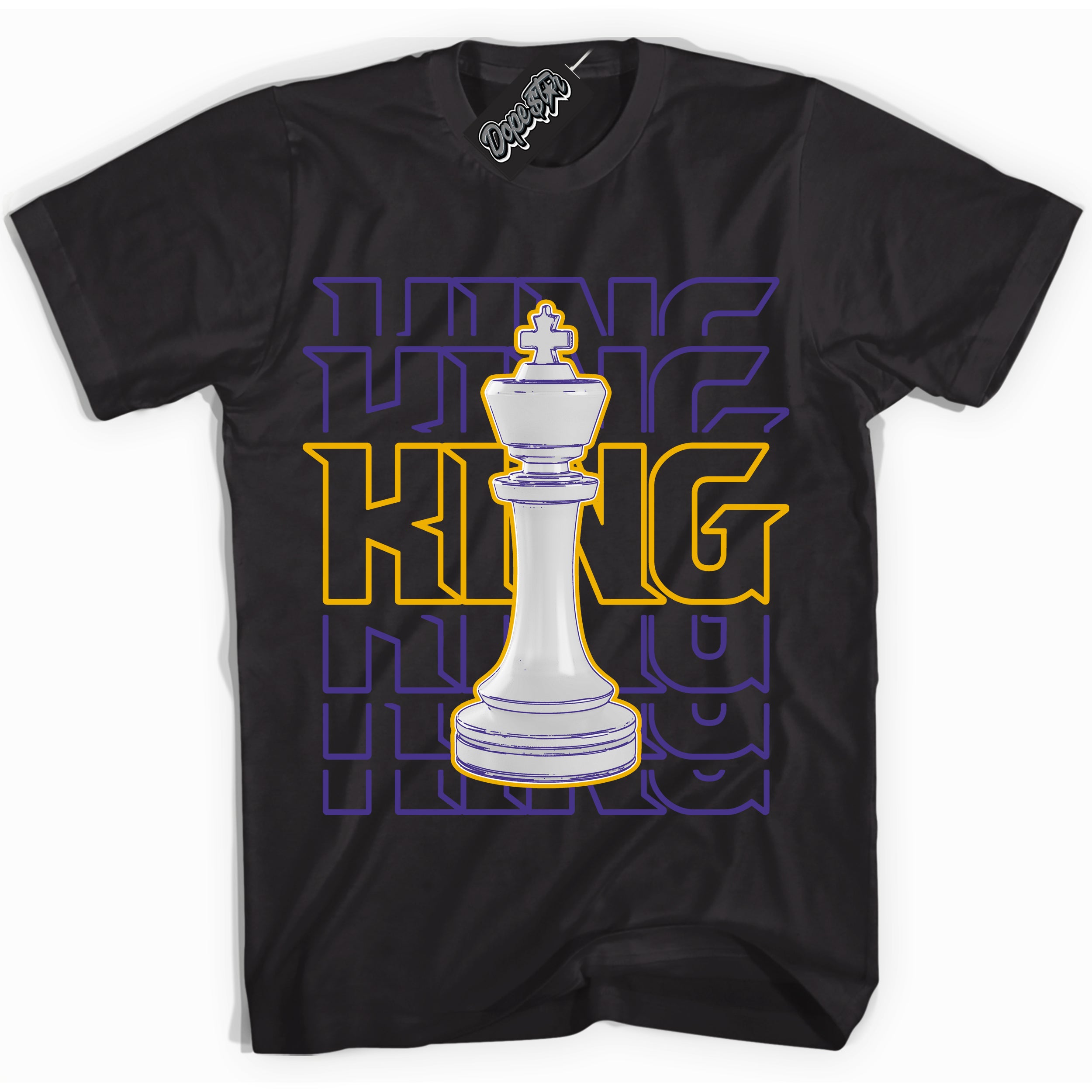 Cool Black Shirt with “King Chess” design that perfectly matches the Air Force 1 QS Kobe Lakers Home Sneakers.